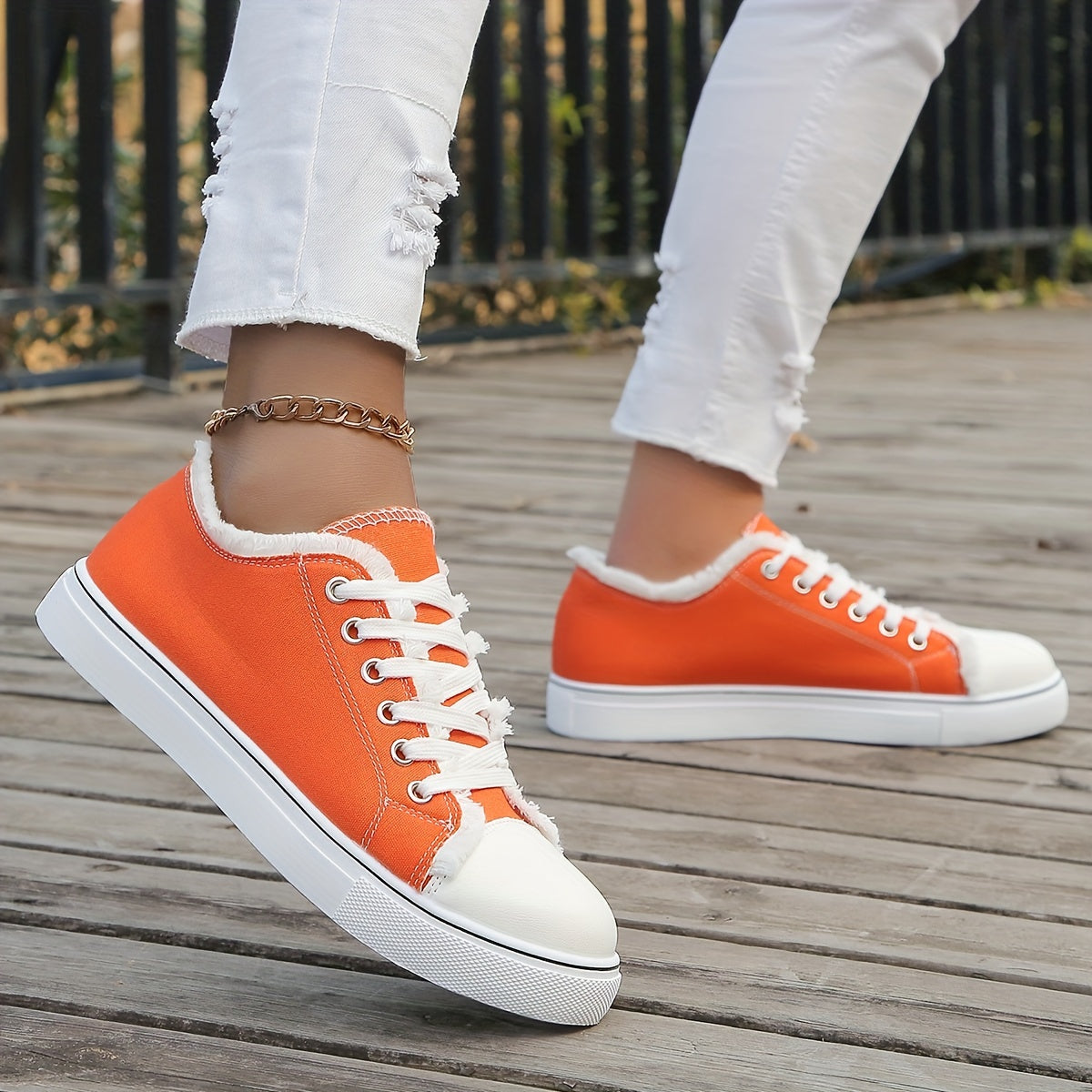 Sophie - Oranje Canvas Veterschoenen