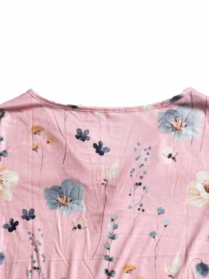 Bianca - Bloemenprint T-shirt met Knoopjes