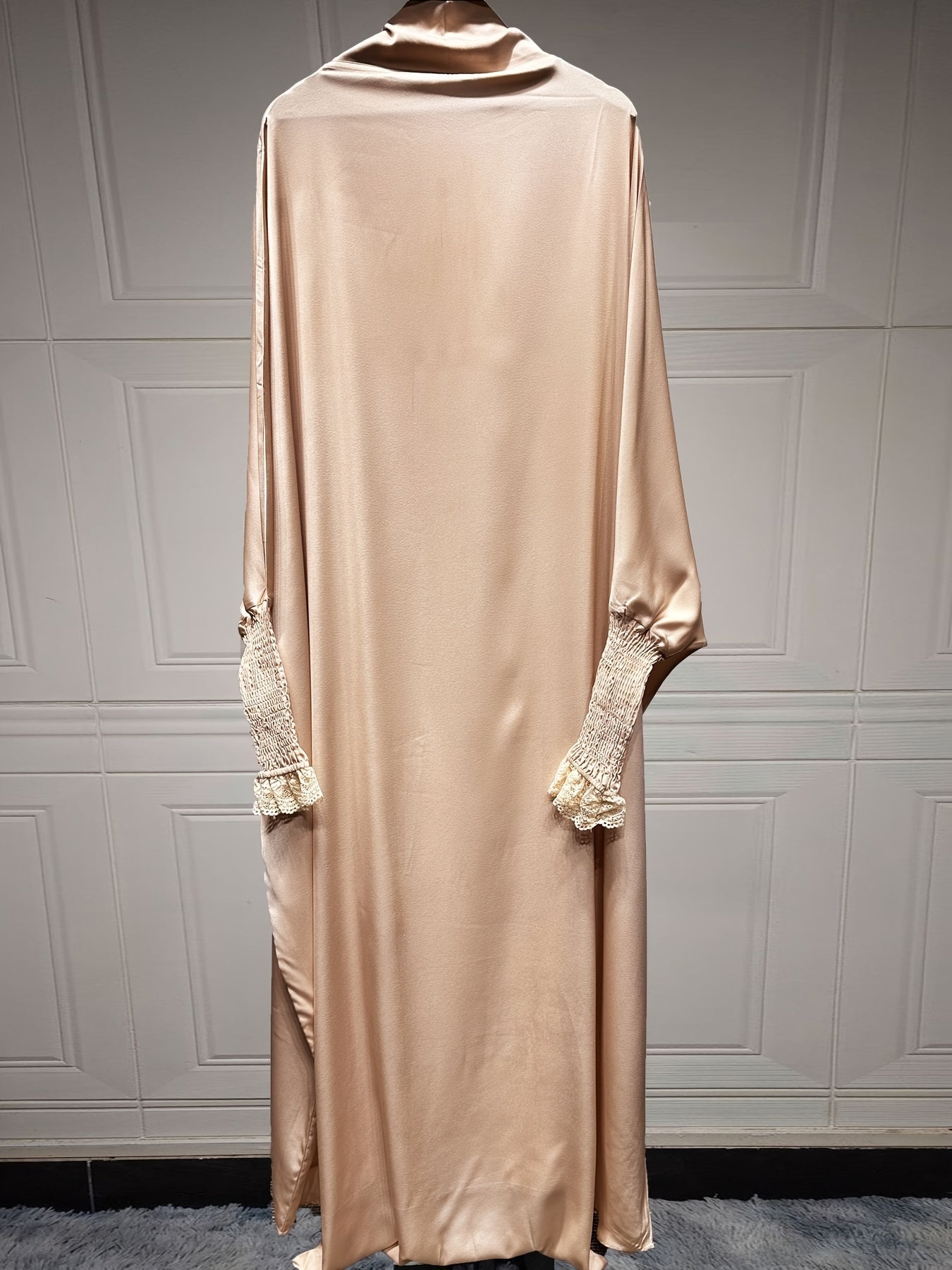 Aleta - Elegante Hooded Kaftan