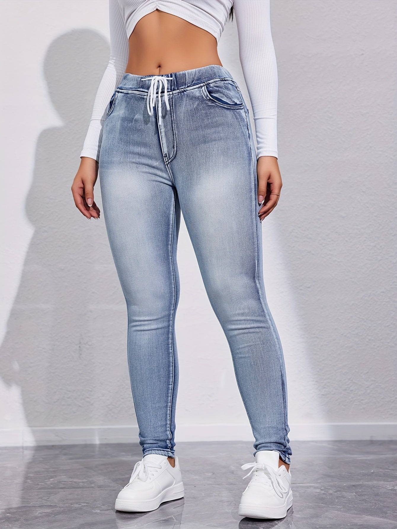 Eva - Aansluitende Skinny Jeans met Trekkoord