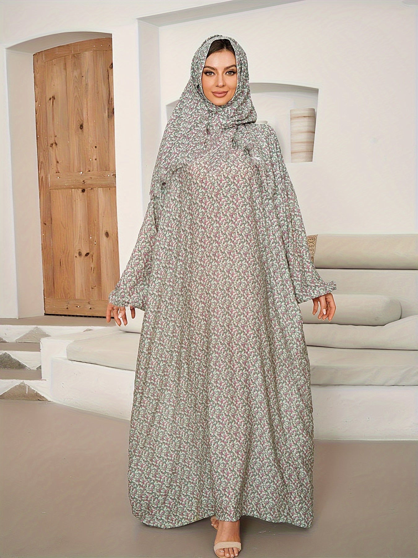 Amina - Elegante Maxi Abaya met Delicate Patronen