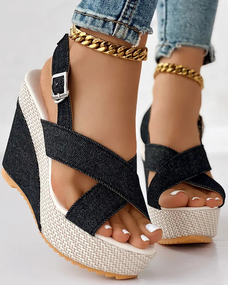 Lara - Denim Wedge Sandalen met Peep Toe