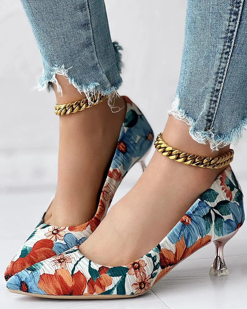 Amelia - Bloemenprint Piramidehak Pumps