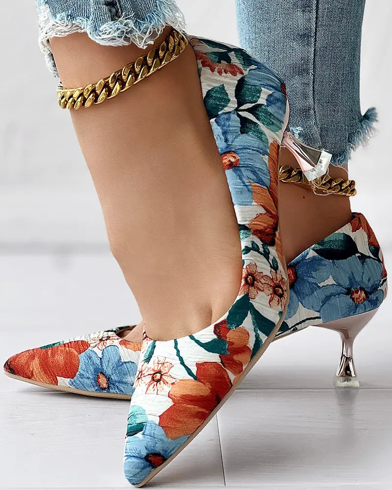 Amelia - Bloemenprint Piramidehak Pumps