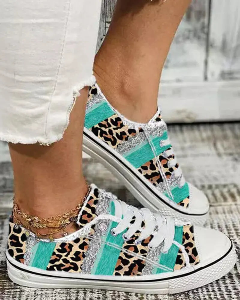 Dahlia - Contrasterende Luipaardprint Sneakers