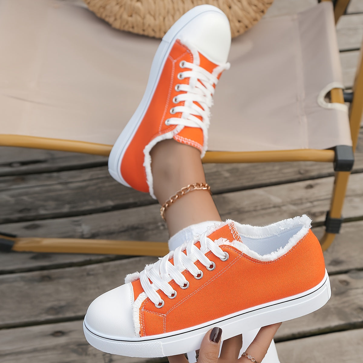 Sophie - Oranje Canvas Veterschoenen