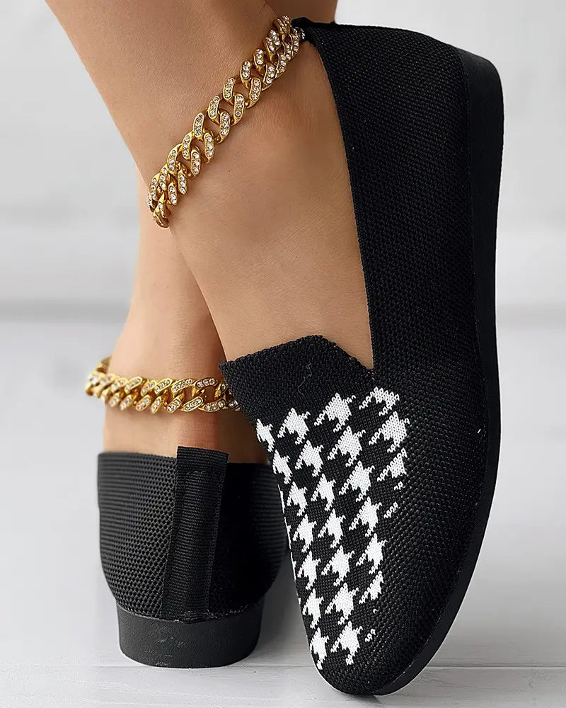 Callie - Ademend Houndstooth Loafers