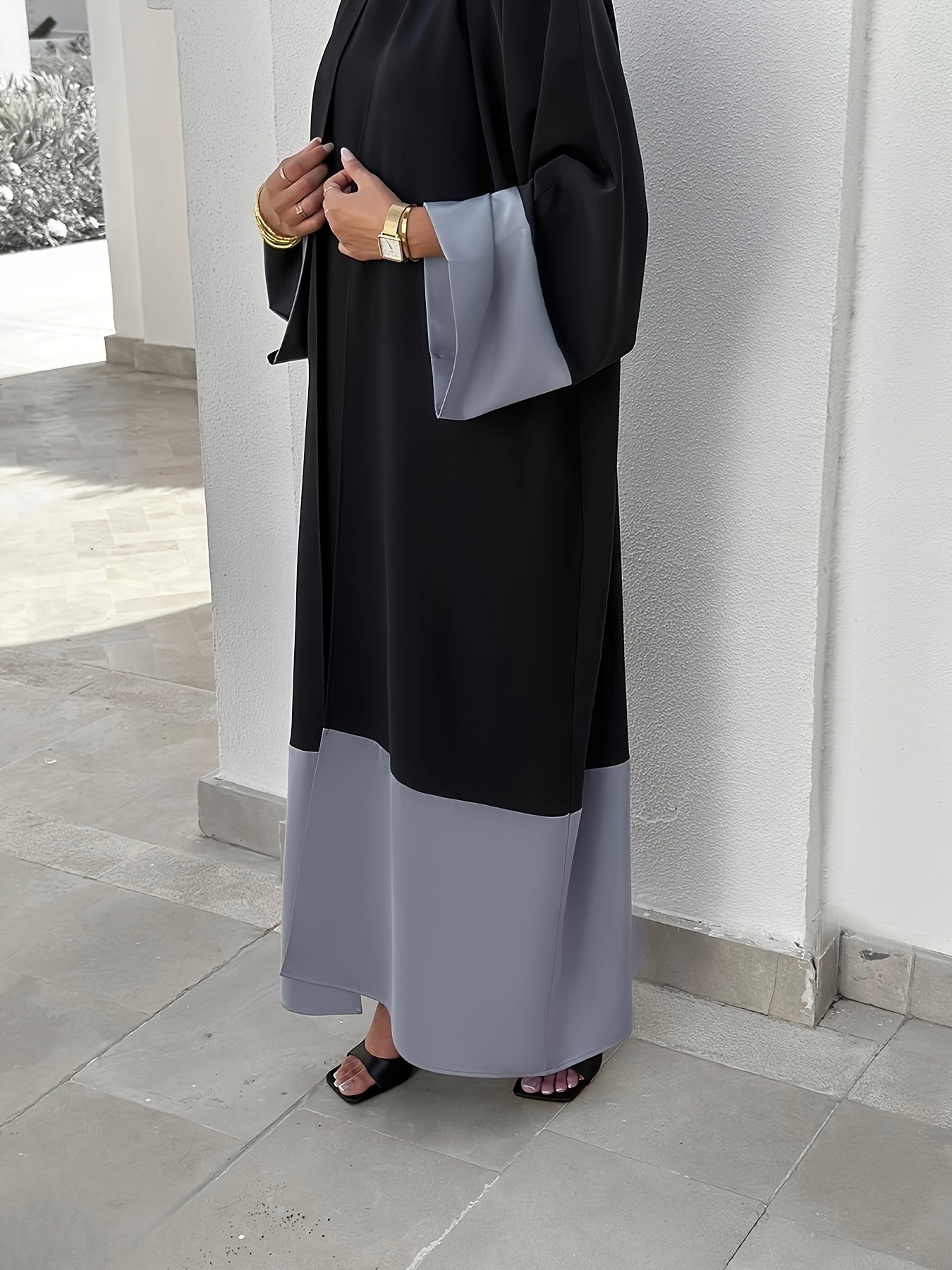 Amira - Kleurrijke Open-Front Abaya