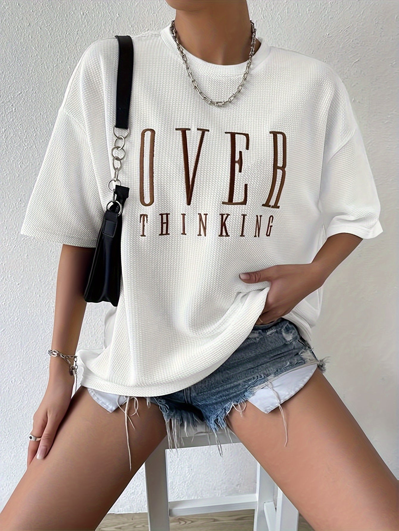 Eva - Trendy Letterprint T-shirt