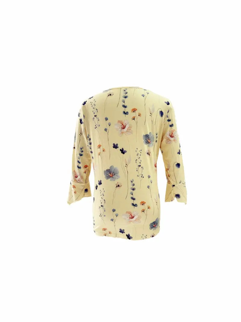 Bianca - Bloemenprint T-shirt met Knoopjes