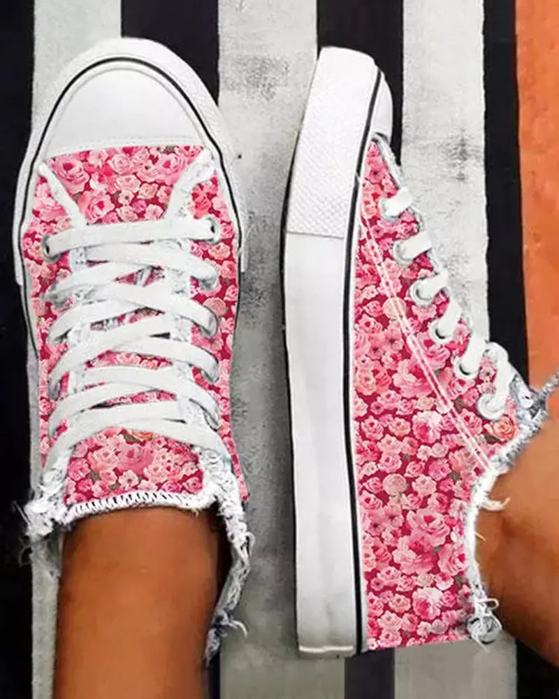 Ruby - Bloemenprint sneakers met franjes