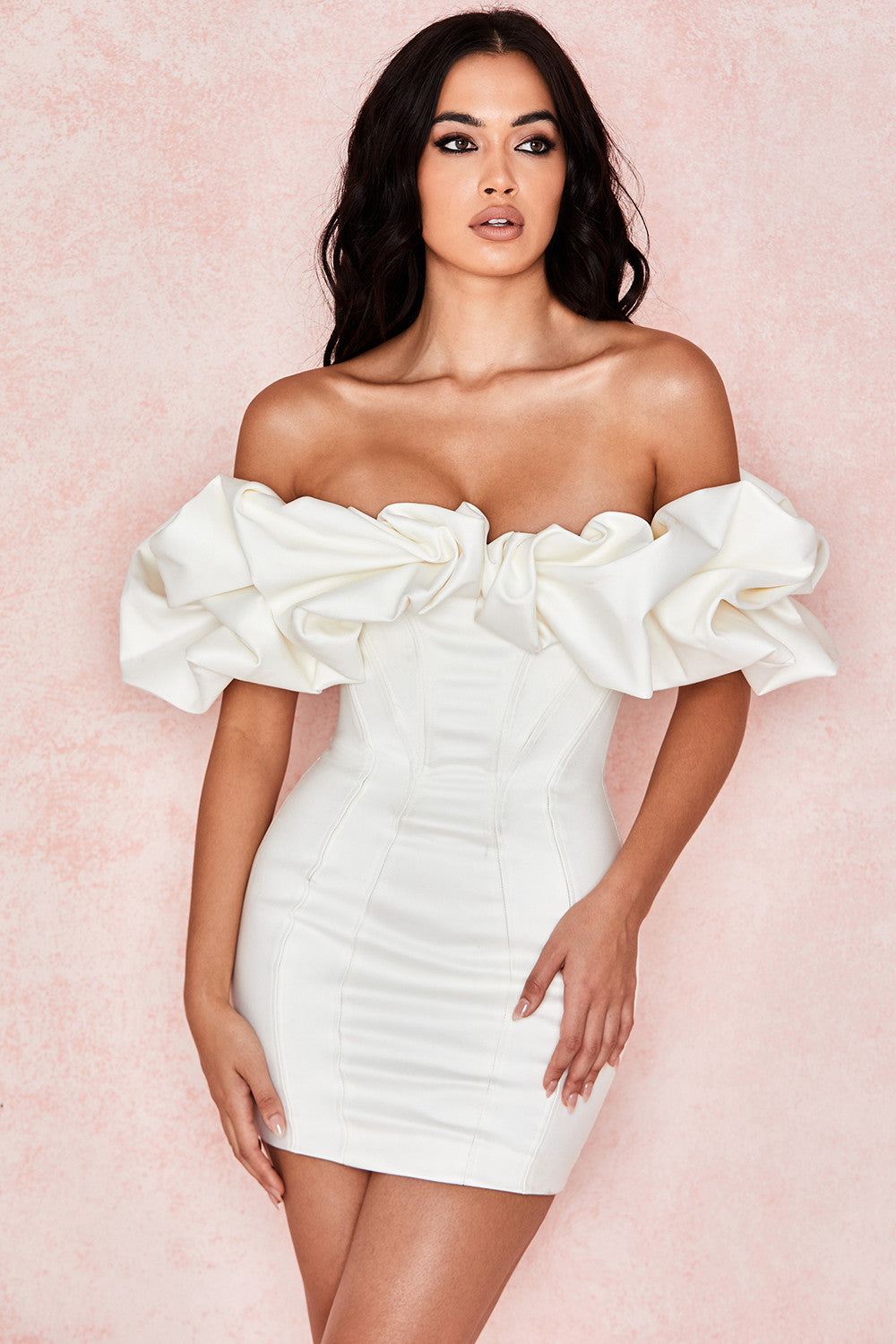 Lena - Elegante Strapless Satijnen Jurk met Ruches