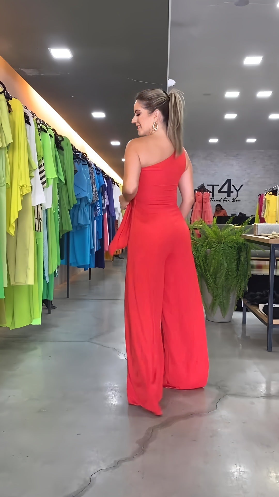 Zoë - Modischer Ein-Schulter-Jumpsuit